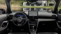 Toyota-Yaris_Cross-2027-HD-dfeac50c1c3b1f6fdb960df22e0fc28c04cd57c88