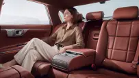 grandeur_hybrid_gallery_interior_01