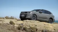 P90645995_highRes_bmw-ix5-60-xdrive-06