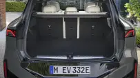 P90646032_highRes_bmw-ix5-60-xdrive-06