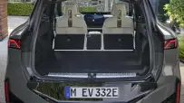 P90646033_highRes_bmw-ix5-60-xdrive-06