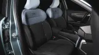 2026-dacia-striker-42