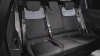2026-dacia-striker-44