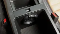 2027-mitsubishi-pajero-reveal-details-33