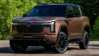 2027-mitsubishi-pajero-reveal-exterior-11