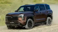2027-mitsubishi-pajero-reveal-rollers-2