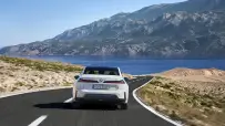 P90657638_highRes_the-new-bmw-i3-50-xd