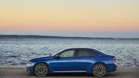 P90657674_highRes_the-new-bmw-i3-50-xd