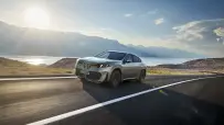 P90655740_highRes_bmw-ix4-50-xdrive-dr