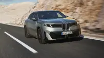 P90655750_highRes_bmw-ix4-50-xdrive-dr