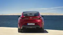 P90655776_highRes_bmw-ix4-m60-xdrive-s